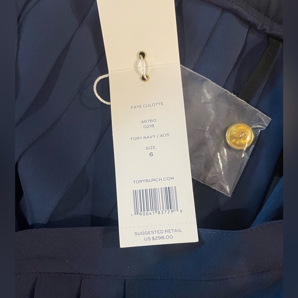 NWT Tory Burch Navy Faye Pleated Culottes (Shorts) - Picture 3 of 6